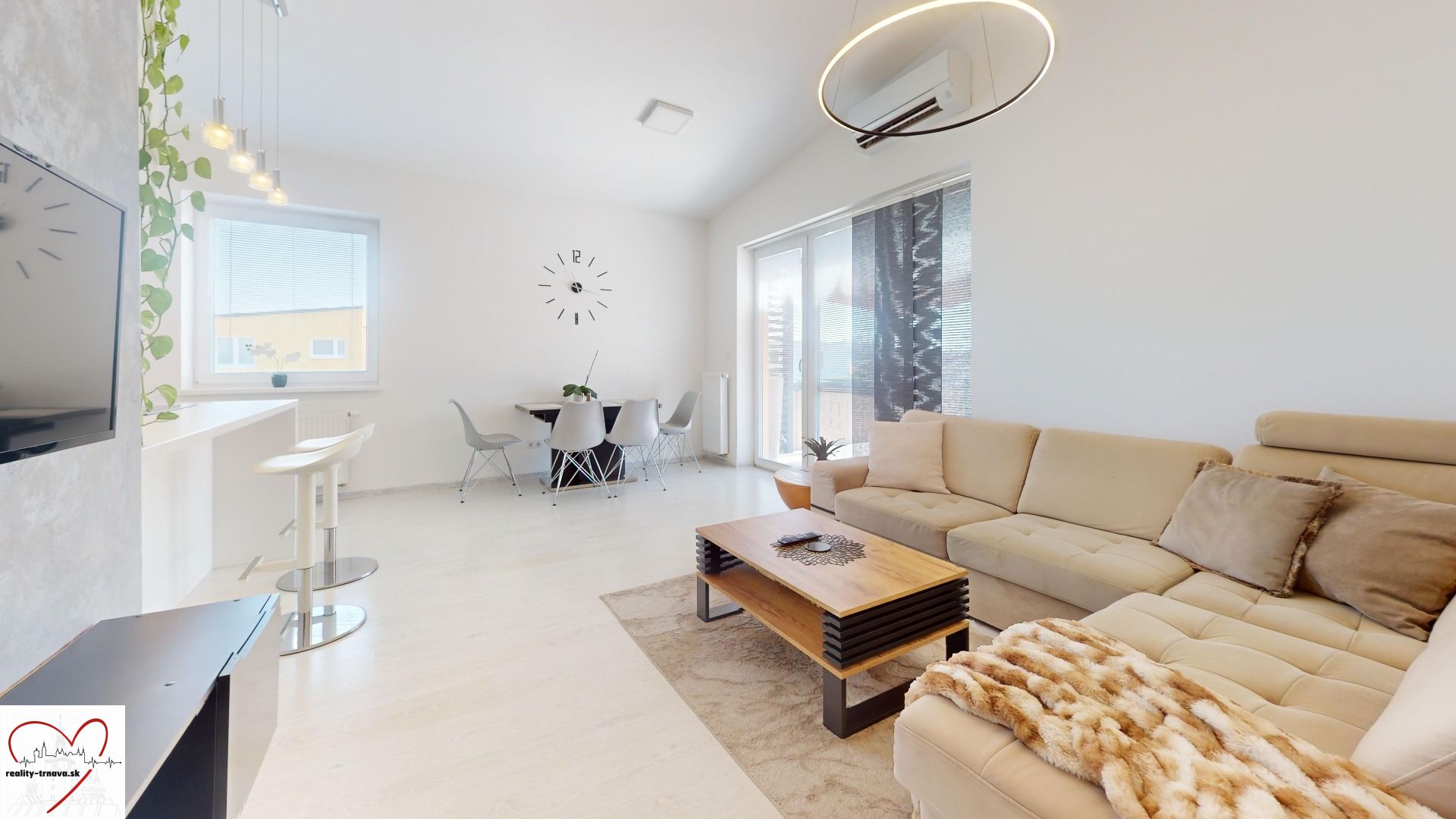 3i-Biely-Kostol-2poschodie-Living-Room.jpg
